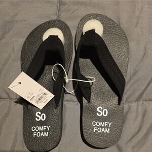 SO Comfy Foam Black Ladies Flip Flops Sandals size 7 NWT Kohl`s